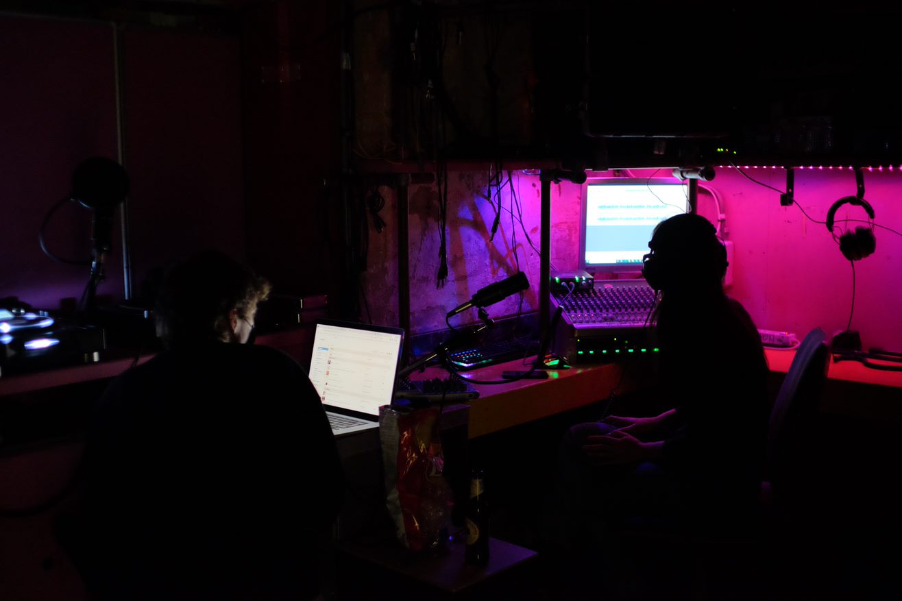 Total Control: Propositions for an uncertain voice